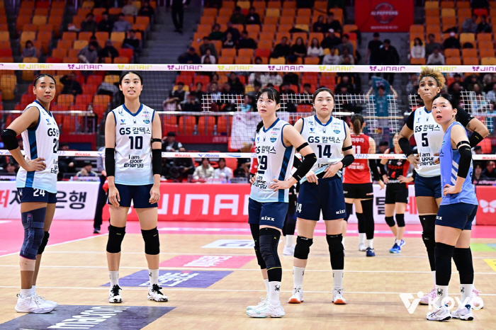 '눈물의 9연패 탈출' 42일만에 이겼다! 실바 압도한 조이 폭주[광주 …