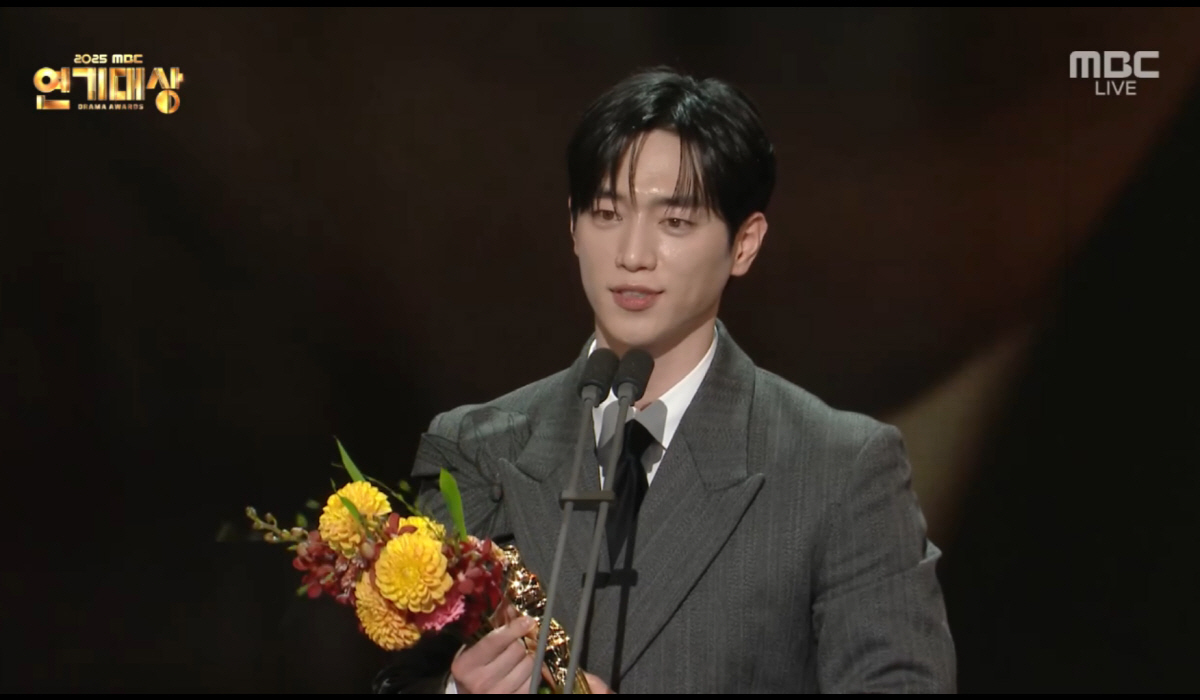 서강준, 생애 첫 대상 수상 후 얼떨떨 "놀랍고 당황스러워" [MBC 연…