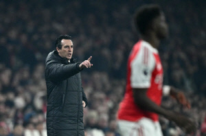 '비겁한 변명입니다' 에메리가 아르테타의 악수를 피한 이유...