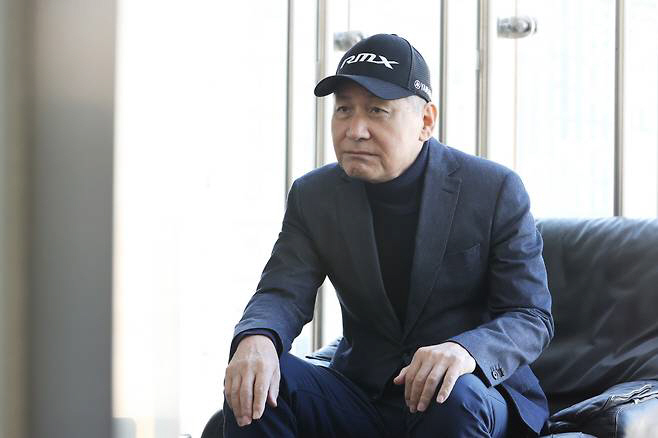 [종합] "차도 언급할 단계 아니야"…'혈액암' 안성기, 건강상태 '위중…