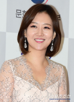 '도경완♥' 장윤정, 연말에 겹경사 터졌다 