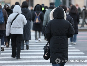 [내일날씨] 찬바람 뚫고 '붉은 말' 달린다…새해 첫 출근길 서울 -12도
