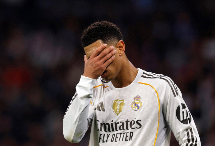 '파격 시도' 역대 최고 254,000,000,000원 투자 준비! 맨체스터 유나이티드 작정했다..."벨링엄 영입 원해"