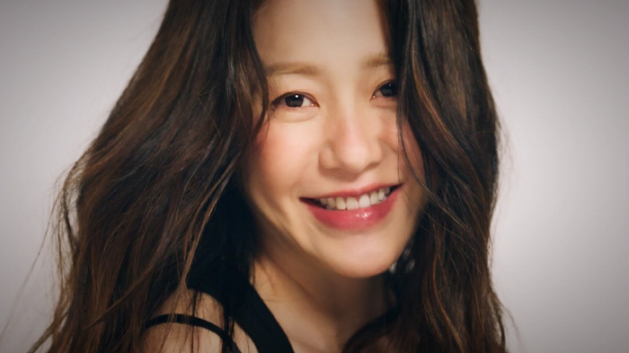 고현정, 'SBS 연기대상' 불참 속 의미심장 글 "후진 일도 많다"