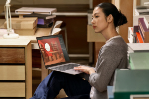 LG전자, 2026년형 LG그램 첫 선…초경량·초고도화 설루션 등 편의성 강화