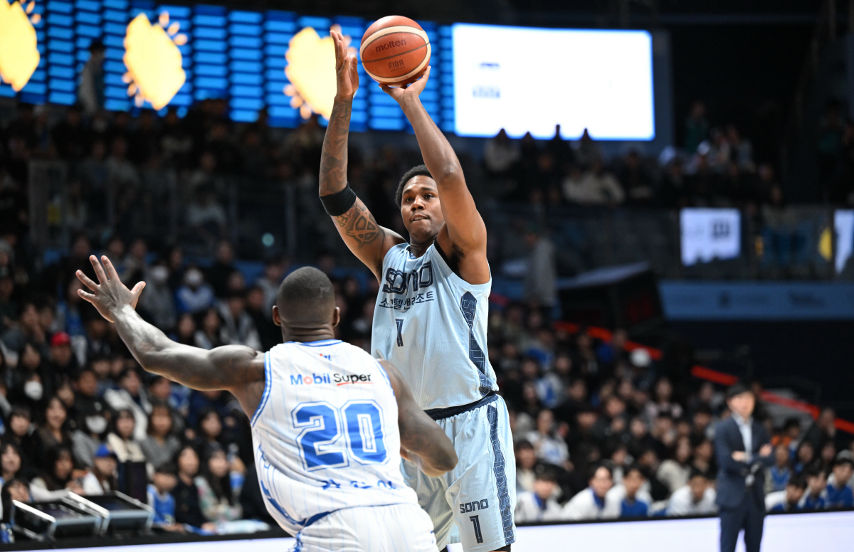 [KBL리뷰] '20점 뒤집었다' 소노, 한국가스공사 상대 '대역전 드라…