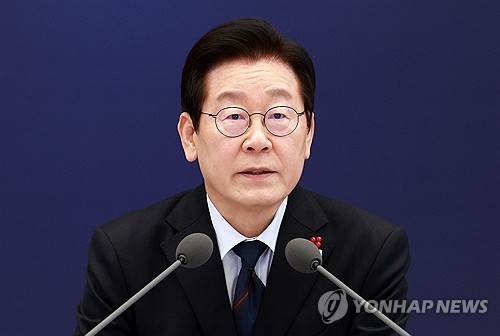 李대통령 "대전·충남 이어 광주·전남까지…광역단체통합 속도"