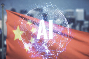 美 'AI판 맨해튼 프로젝트' 한달만에 中 대응카드…AI 총력전