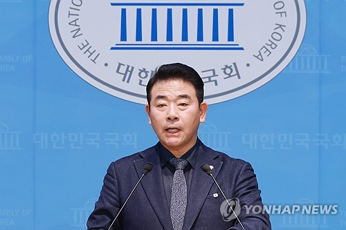 박정, 與원내대표 보궐선거 출마…"5개월 중간계투로 헌신"