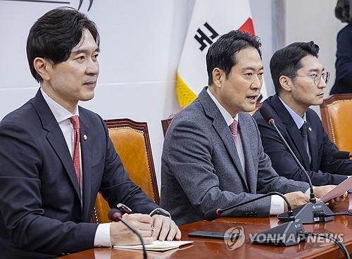 장동혁 "'걸림돌' 해결 없이 통합 얘기 못해"…한동훈 겨냥 해석