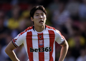 [오피셜]'韓 특급 재능에 밀렸다' 토트넘 유망주 농사도 비상, '손흥민 키우기' 실패...