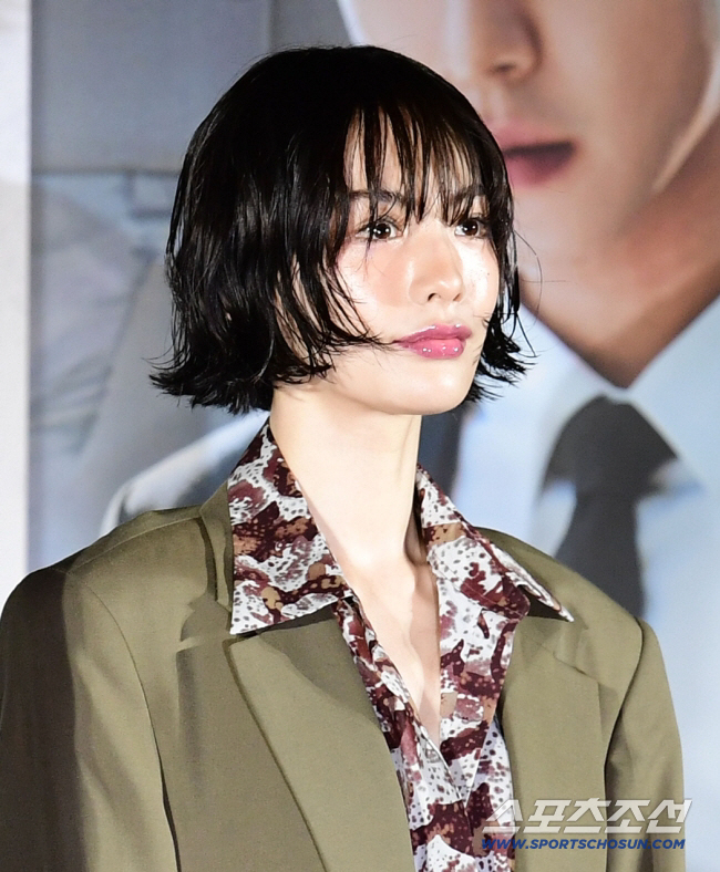 나나 자택 무단침입 강도, 적반하장 역고소..소속사 “강력 대응” [공식…