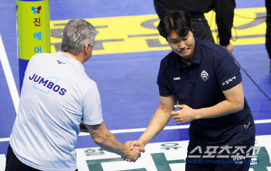 시대가 바뀌었나? '명장'보다 '소통'의 시대, 사령탑 교체→반등의 매직될까