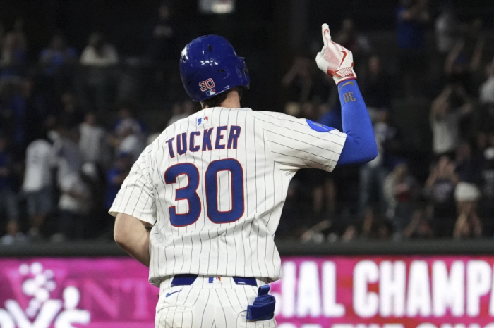 FA 최대어도 재수 고민중? 터커 한달전 TOR 캠프 방문 후 조용...꽁꽁 얼어붙은 시장