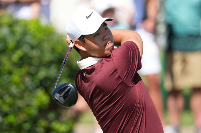 올해는 부진 탈출? 김주형, PGA투어 선정 '2026 주목할 26세 이하 26명' 선정