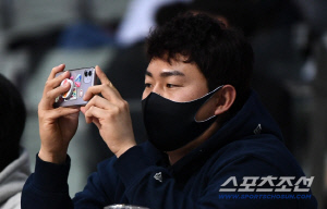 '딱 이틀 남았다' 신인 드래프트 최대 변수, ML 67홈런 거포의 울산행 쇼케이스 가능성은?