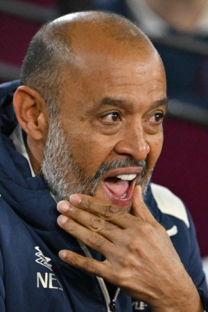 3경기 만에 전격 경질→승률 단 13.3% 대굴욕! 손흥민 前 스승, 또또 쫓겨날 위기...팬들도 