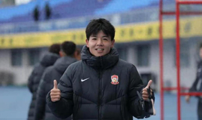 최악의 중국 中, 희망 터졌다...황희찬과 같이 뛸 프리미어리거 탄생? …