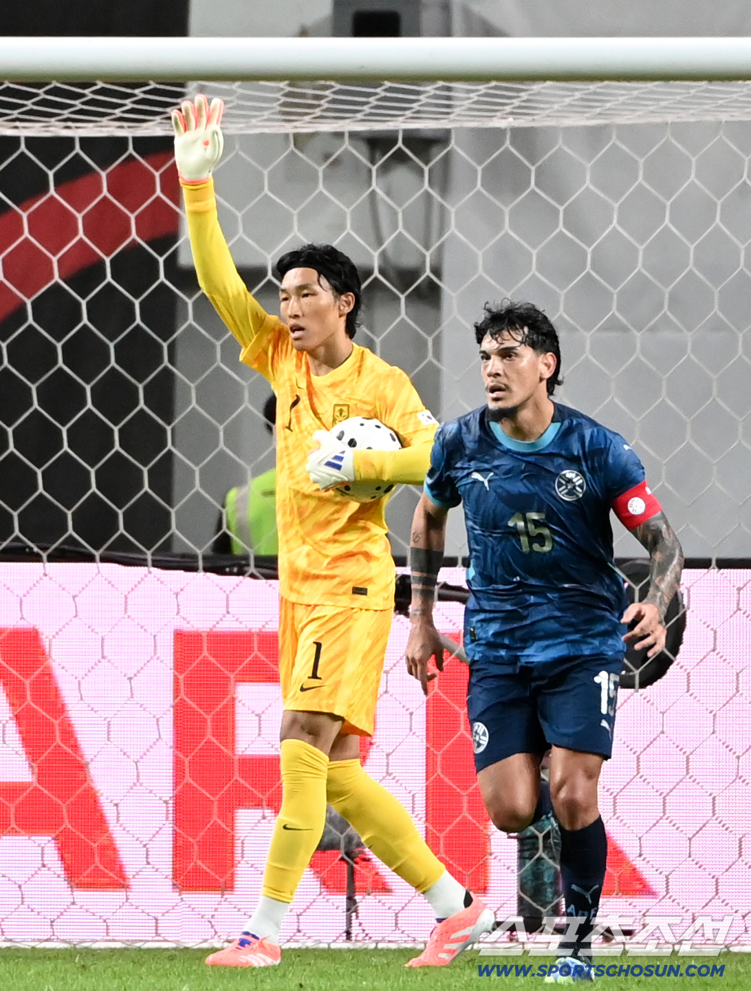 [오피셜]'십자인대 극복' 부활의 아이콘 김승규, FC도쿄와 2026년 …