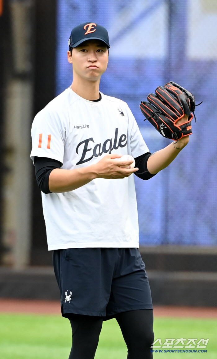 지옥에서 데려온다는, 좌완 파이어볼러 아쿼 유탄 직격...78억 불펜 현실화 될까