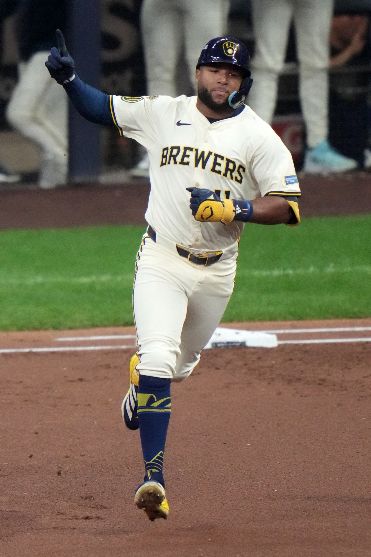 "푸이그도 베네수엘라에 있다" MLB 선수들도 현지 공항 폐쇄로 초비상
