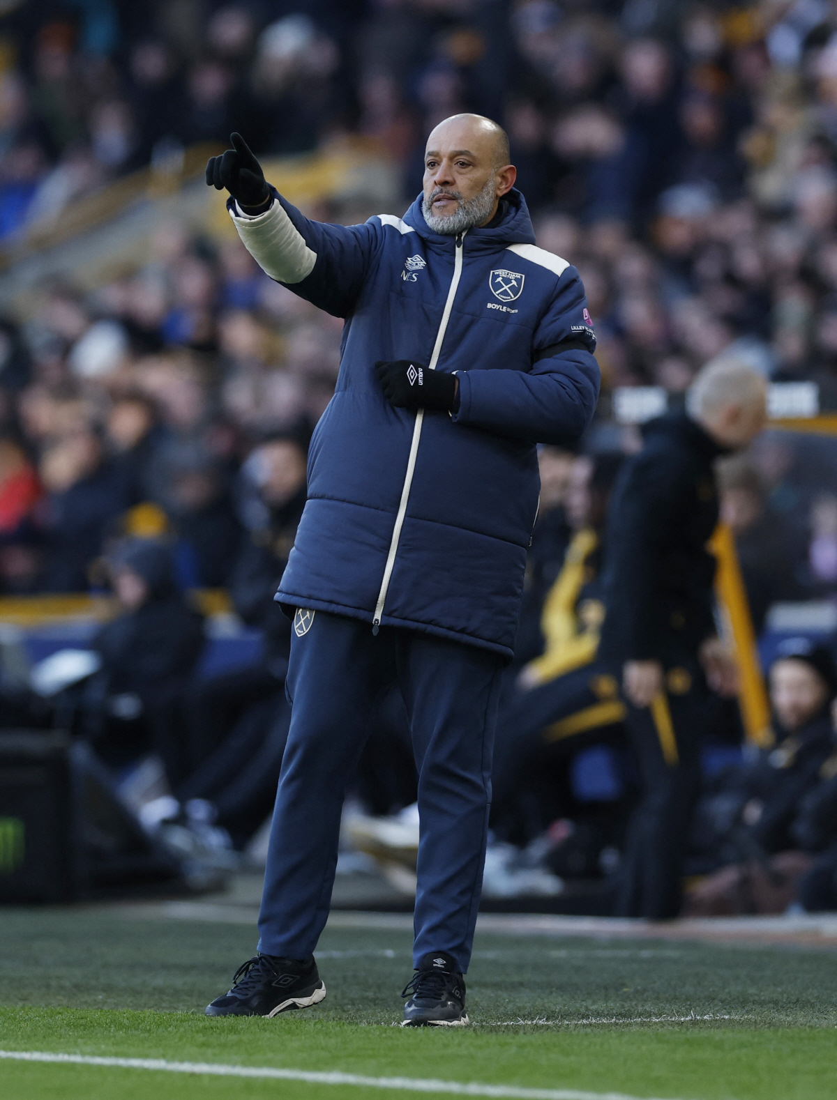 "끔찍했다"→"강등 자격이 있다" 英 BBC 한탄…'손흥민 스승' 벼랑 …