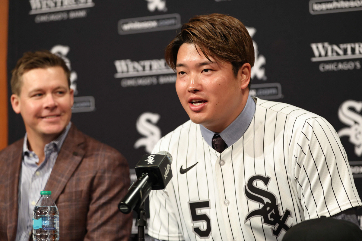 '亞출신 야수 1위' 지켰지만...오히려 부담스러워지는 이정후 몸값, 日…