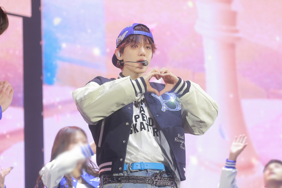 백현, 3일 전석 매진 속 앙코르 콘서트 최종 피날레…"내 세상은 팬들로…