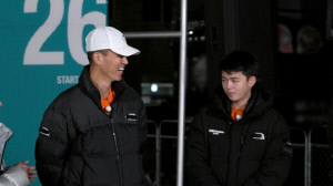 '정혜영♥' 션, 셋째 子 하율과 방송 출연..