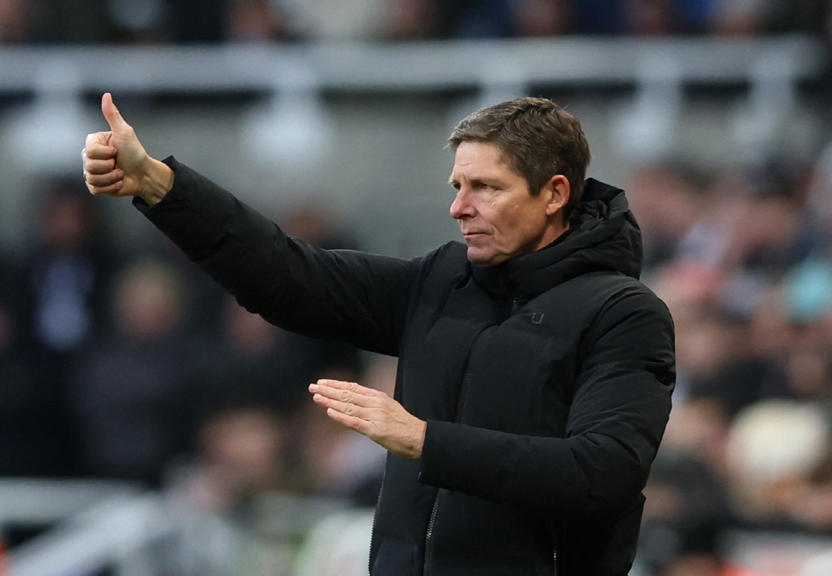 '감독 교체' 파격 결단! "프랭크 경질, 글라스너 선임"…돈 안 쓰는 …