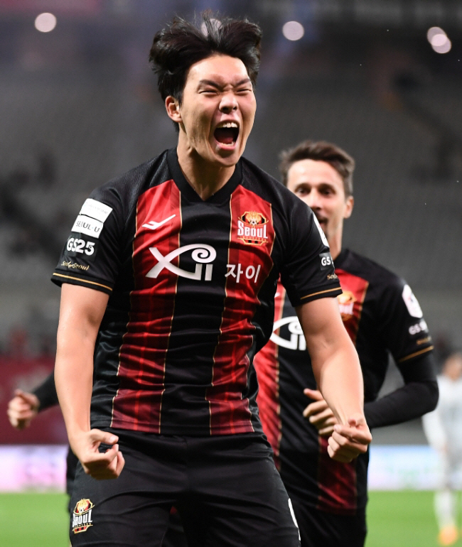 [단독]'벤투 떠나 홀로서기' 코스타 제주 감독이 직접 찍었다, '멀티 공격수' 김신진 전격영입…공격진 강화