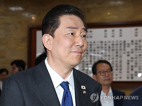 與 '김병기 거취' 갑론을박…"선당후사해야" vs "조사 기다려야"