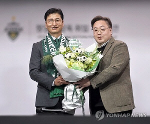 '선수 영입은 구단 몫'…육성과 경기에만 집중하기로 한 정정용