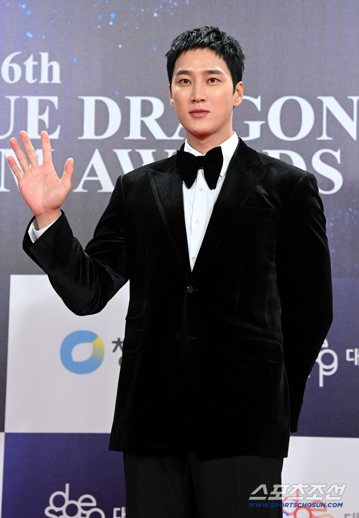 안보현, '이태원 클라쓰' '유미의 세포들' 이어 '스프링 피버'까지 '웹찢남' 흥행 공식 완성