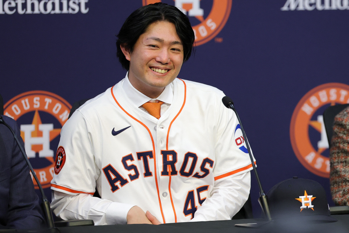 '68G 불펜' 양보 없어도 되네?…'WBC 불참 선언' 日 파이어볼러,…