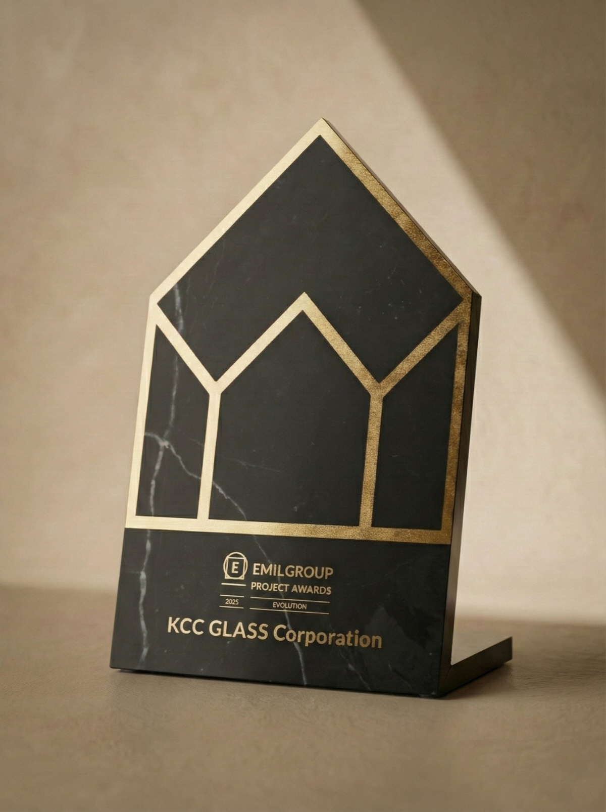 KCC글라스, 국제 건축 디자인상 '에밀그룹 프로젝트 어워즈'수상