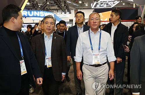 [CES 2026] 정의선, 젠슨 황과 비공개 회동…자율주행 파트너십 주목
