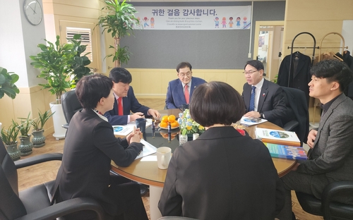 제천시, 이철수 이사장에 한국폴리텍 학교법인 이전 건의