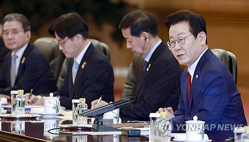 李대통령, 中 국빈방문 동행 기자단과 '생중계' 오찬 간담회