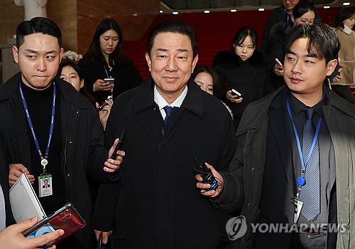 與원내대표 후보들 김병기 거취 온도차…"선당후사"·"소명기회"