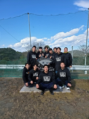 프로야구 두산 이영하, 박신지·박웅과 함께 일본서 개인 훈련