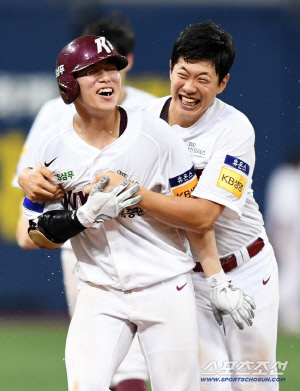 '꿈의 대회 WBC를 포기?' 국위선양이냐, 내 인생이냐...너무 어려운 문제네