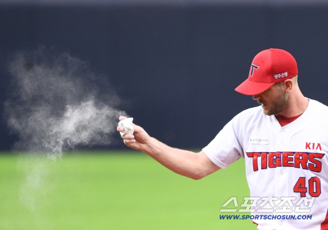 KIA 데뷔 첫 해 11승→재계약 불발→대만 4년 연속 10승 '에이스 …