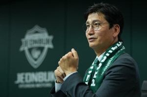 '키워드 3개로 정리 끝' 정정용의 전북 현대 축구.. '분업화를 통한 원팀' '포옛 축구의 업그레이드 버전' '우승하고 싶은 흙수저'