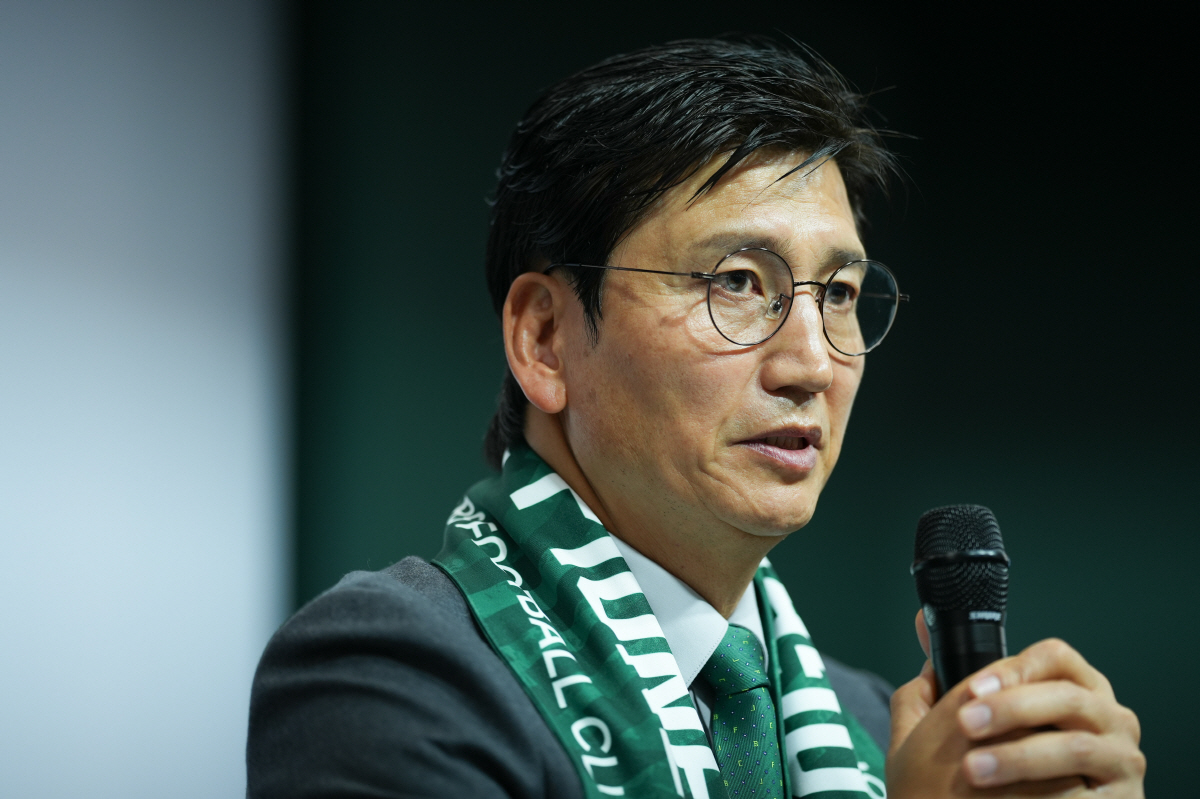 '키워드 3개로 정리 끝' 정정용의 전북 현대 축구.. '분업화를 통한 …