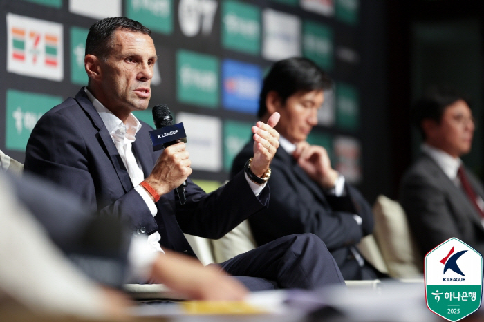 '키워드 3개로 정리 끝' 정정용의 전북 현대 축구.. '분업화를 통한 …