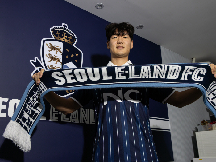 [오피셜]'김도균이 여름부터 원했다' 서울 이랜드, 'K리그1+J리그 러브콜' 수비수 박진영 전격 영입..."팬들께 승리 선물하고 싶다"