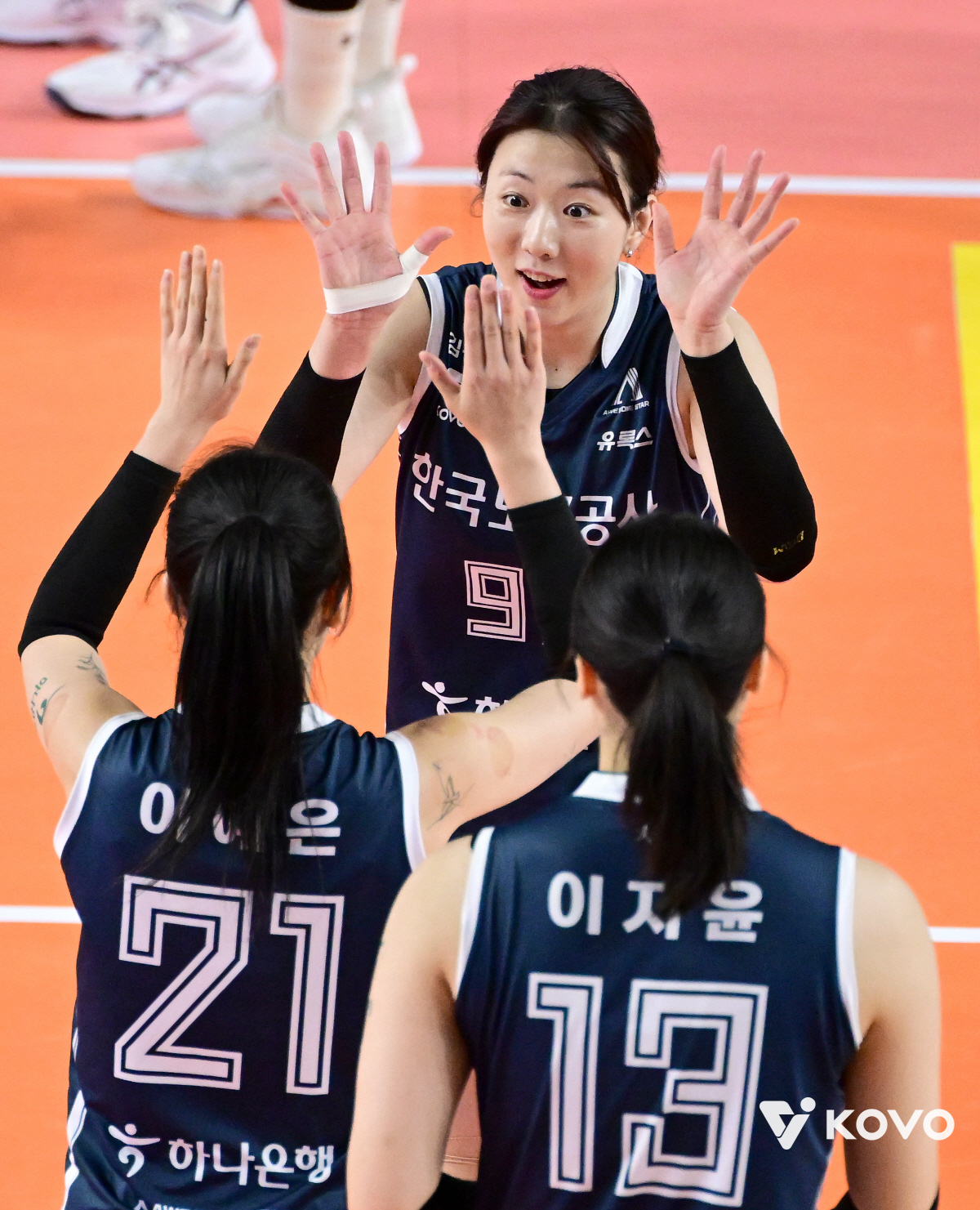 1위 절대 못 내주지! 모마 제대로 터졌다…도로공사, 현대건설 잡고 선두…