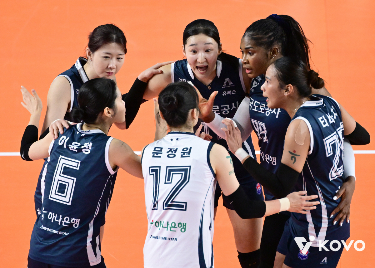 1위 절대 못 내주지! 모마 제대로 터졌다…도로공사, 현대건설 잡고 선두…