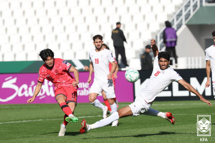 "강상윤→김태원 부상 OUT" '득점 취소 눈물' 韓 U-23, 이란과 …